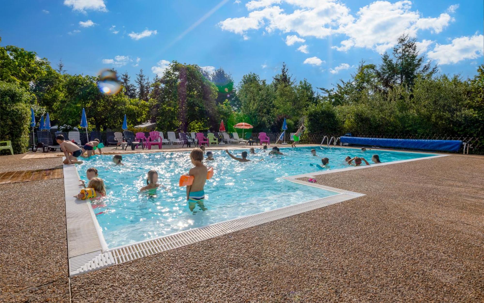 Camping Valloire-Sur-Cisse Seillac Exterior photo